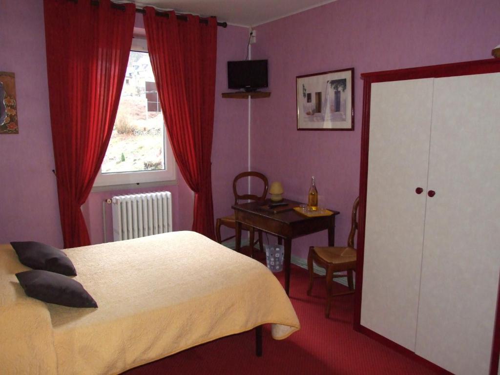 Hotel Du Val D'Aure Cadeac Phòng bức ảnh