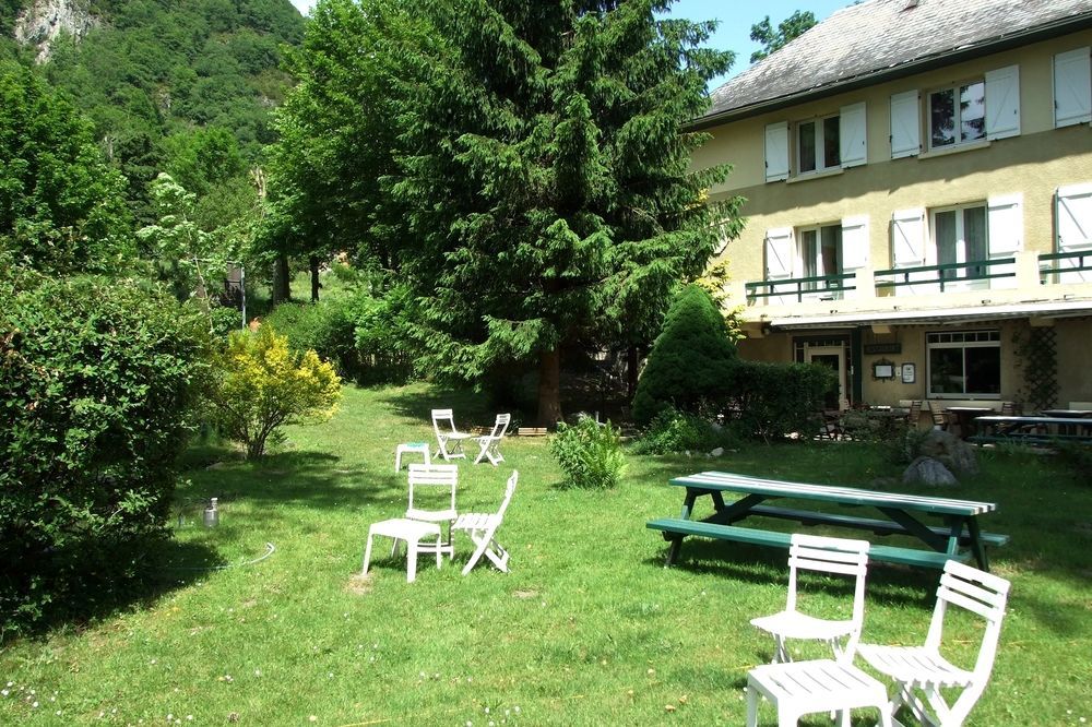 Hotel Du Val D'Aure Cadeac Ngoại thất bức ảnh